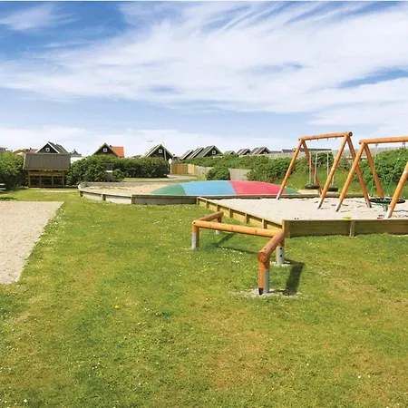 Ferienhaus 4 Star In *