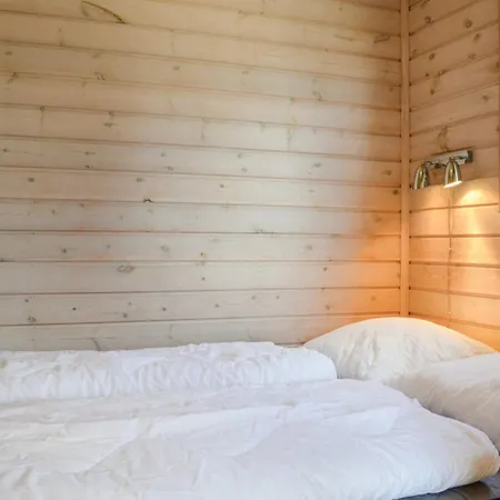 Ferienhaus 4 Star In *