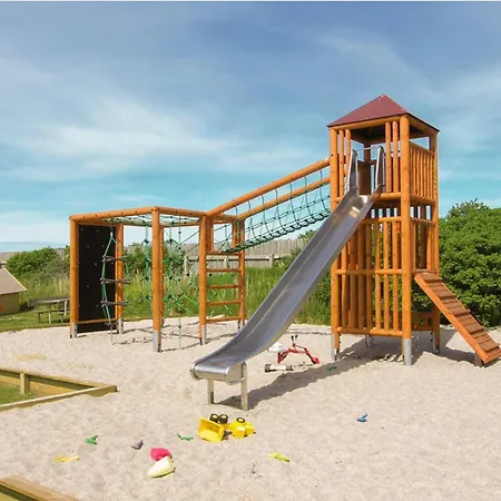 4 Star In * Thyborøn