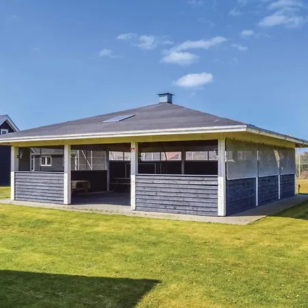 Hébergement de vacances 4 Star In *